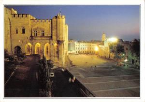 BT6271 Avignon esplanade et palais des papes        France