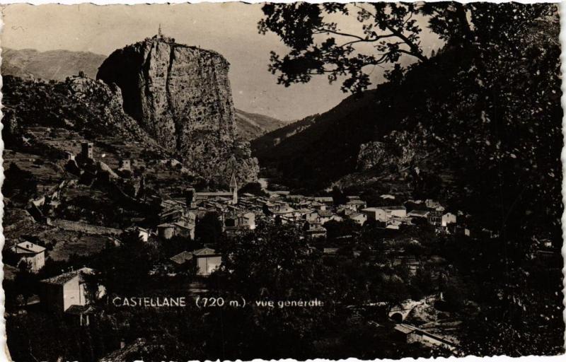 CPA CASTELLANE Vue générale (683477)