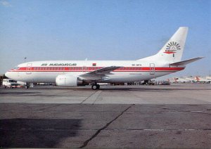 AIR MADAGASCAR B-737