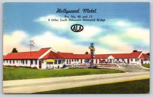 Roadside~New Castle Delaware~Hollywood Motel~US 40 & 13~Vintage Linen Postcard