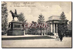 Postcard Old Wellington Statue and Arch London