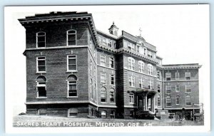 2 Postcards MEDFORD, Oregon OR ~ HOTEL MEDFORD & Sacred Heart Hospital c1920s