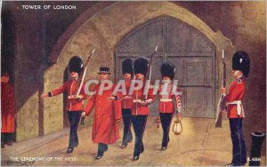 Postcard Modern Tower of London Ceremoy The Keys of the Army Army