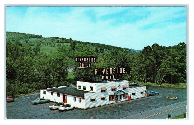 LEBANON, NH ~ Roadside RIVERSIDE GRILL Restaurant 1981 Grafton County Postcard