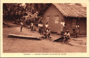 Cameroon School Children Preparing Roof Mats Vintage Postcard 09.11