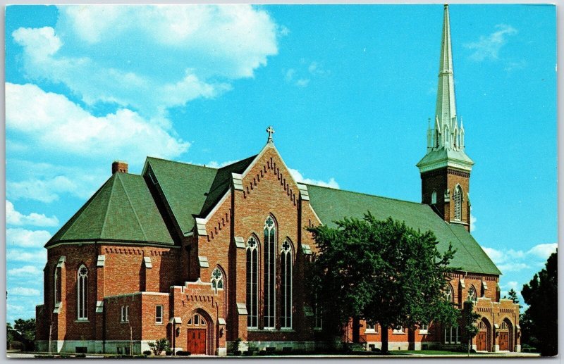 Saint Lorenz Lutheran Church Frankenmuth Michigan MI Modern Building Postcard