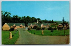 Roadside~Tennessee~Oak Ridge Motel~Entrance Sign~Telephone Poles~1950s Postcard