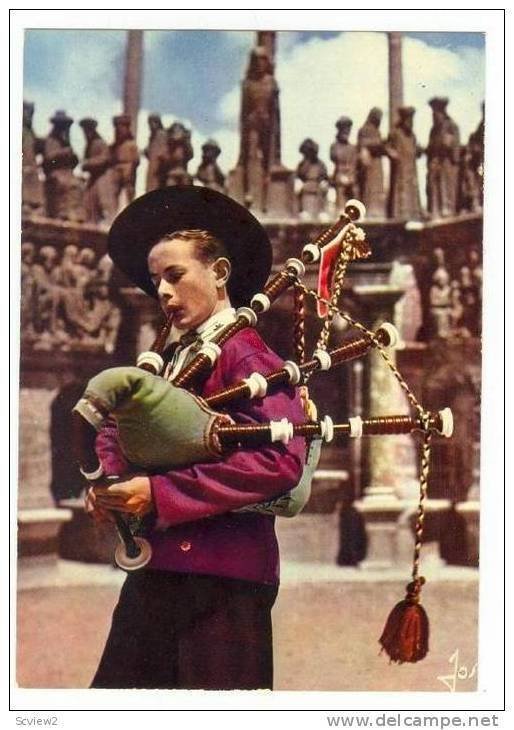 La Bretagne en Couleurs, France 50-70s Bag Pipe player