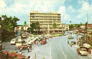 barbados, BRIDGETOWN, Broad Street, Bus Car (1957) Postcard