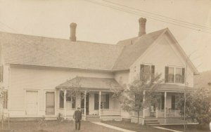 RP; MILTON, Massachusetts, 1900-1910s; Residence