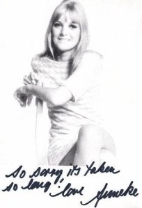 Anneke Wills Dr Who BBC Apology & Hand Signed Photo