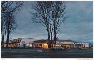 Night View, The Village Green Inn, Trans-Canada Highway, Duncan, Vancouver,  ...