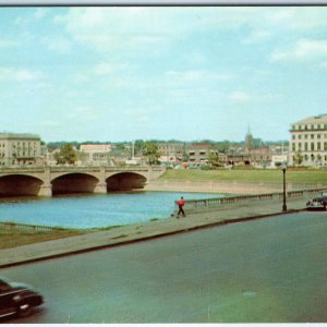 c1960s Des Moines, IA Looking E. Des Moines River Downtown Car Motion Blur A312