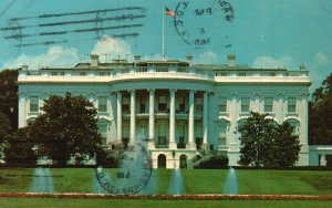 Vintage Postcard 1968 View of the White House Public Building Washington D.C.