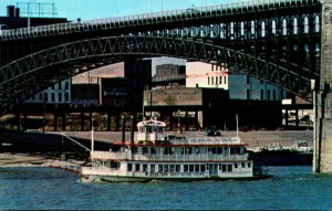 Misouri St Louis Steamer M V Huck Finn