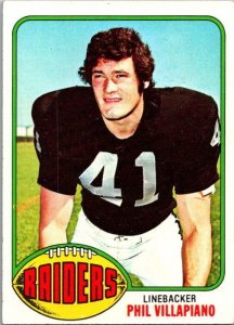 1976 Topps Football Card Phil Villipiano Los Angeles Raiders sk4652