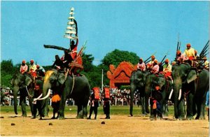 CPM AK THAILAND Showing the Ancient time Elephants used in the war (344474)