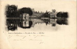 CPA Palais de FONTAINEBLEAU - Vue prise du Parc (166470)