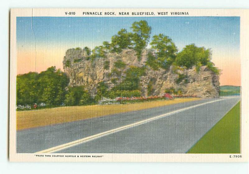 Vintage Postcard V-180 Pinnacle Rock Bluefield  West Virginia # 1959