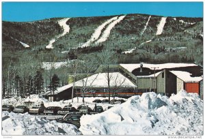 Ski Chalet , Mont Sainte-Anne , Beaupre , Quebec , Canada PU-1987