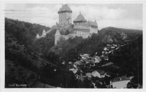 US26 postcard Czech Republic Karlštejn castle