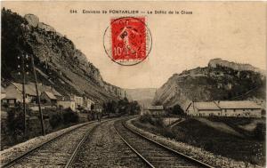 CPA Environs de PONTARLIER - La Défilé de la Cluse (299859)