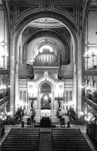 Budapest - Synagogue in Dohany