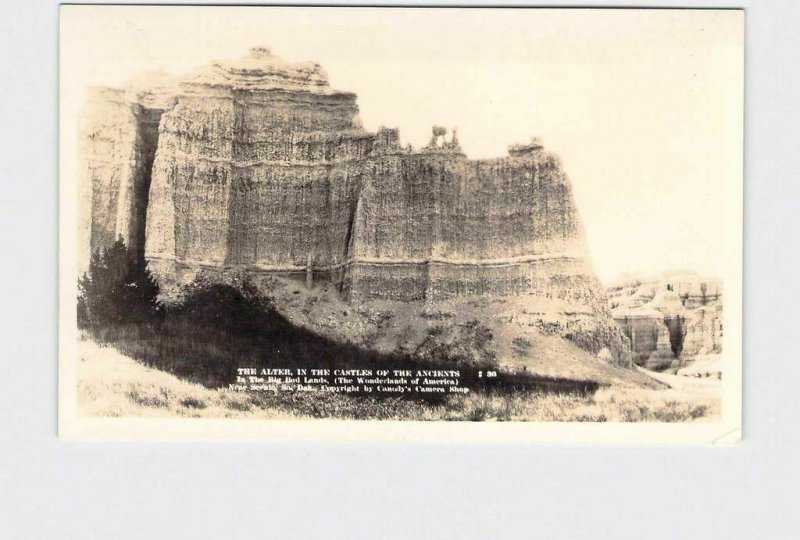 RPPC REAL PHOTO POSTCARD SOUTH DAKOTA BIG BAD LANDS ALTER IN THE CASTLES OF THE 