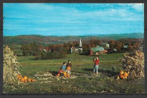 Vermont, Peacham - Delightful Rolling Countryside - [VT-004]