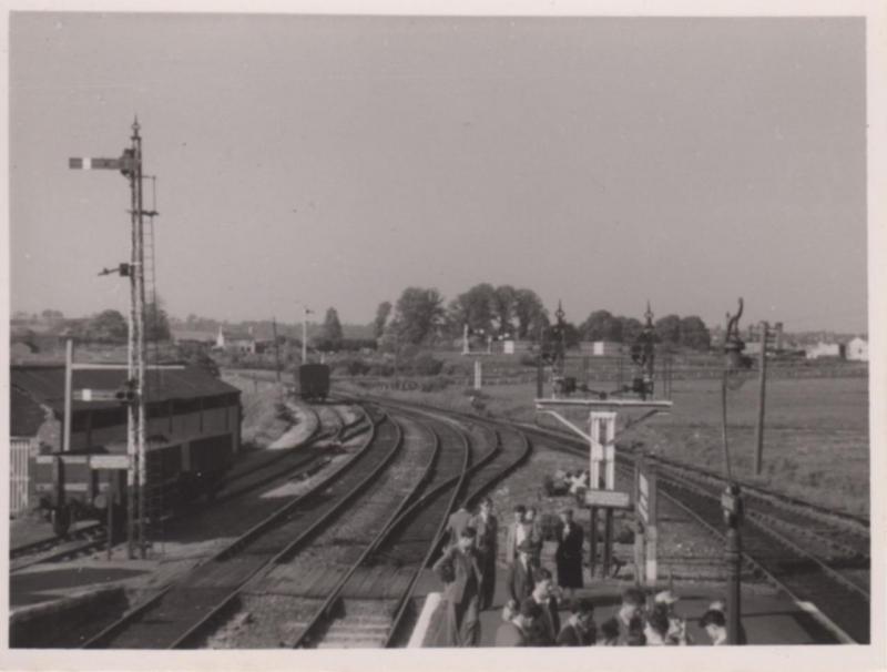 (au69) Wight Railway Brading Station looking towards Ryde Photo