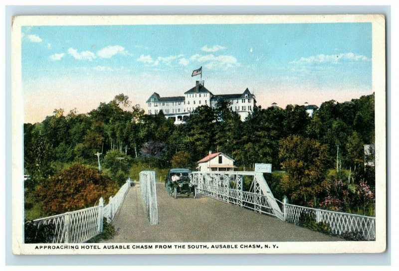 C1915 Hotel Ausable Chasm bridge Entrance New York Vintage Postcard P94 