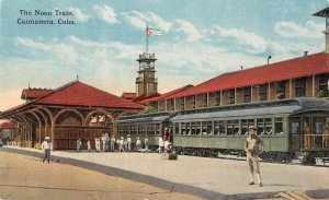 Caimanera Cuba The Noon Train at Station Vintage Postcard AA53662