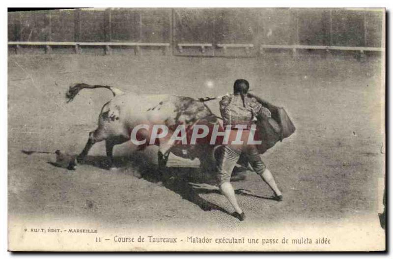 Old Postcard Bullfight Bullfight Matador executant a pass from muleta aidee