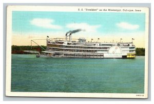 Vintage 1942 Postcard SS President Mississippi River at Sail Dubuque Iowa