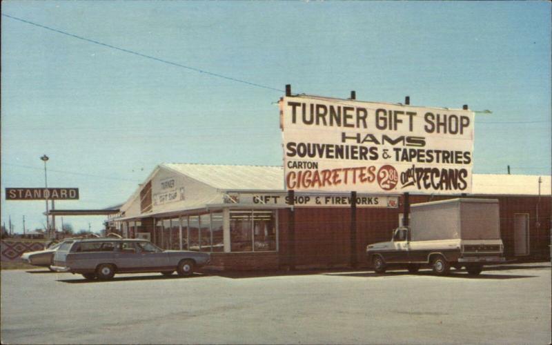 Franklin KY Turner's Gift Shop Cigarettes Pecans Car Truck c1970 Postcard