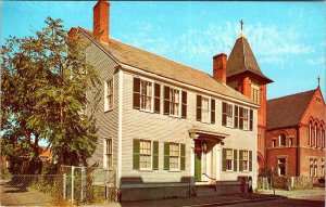 Postcard HOUSE SCENE Lowell Massachusetts MA AM8832