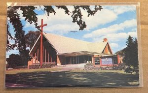 VINTAGE  USED POSTCARD - CHURCH OF THE REDEEMER, EPISCOPAL, ROCHESTER, N.H.