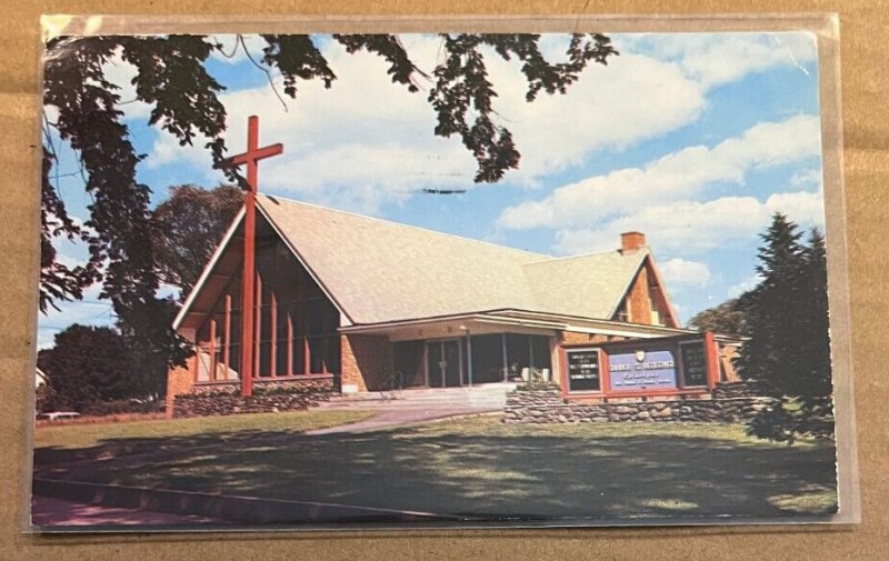 VINTAGE  USED POSTCARD - CHURCH OF THE REDEEMER, EPISCOPAL, ROCHESTER, N.H.