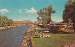 Gunnison Colorado Long's Holiday Motel Vintage Postcard AA79847