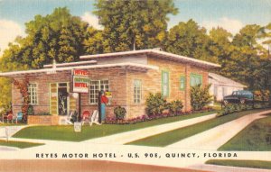 Quincy Florida Eyes Motor Hotel Linen Vintage Postcard AA23555