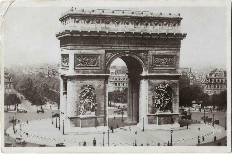 France Paris Arc de Triomphe 01.21