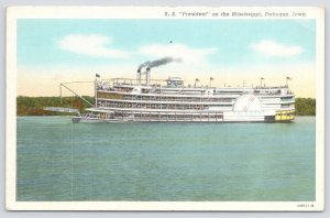 Dubuque Iowa~Ship SS President on Mississippi River~Linen Postcard