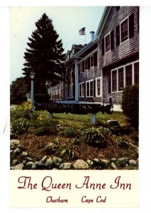 MA - Cape Cod, Chatham. The Queene Anne Inn
