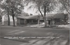 RPPC Postcard Nashville House Old Country Store Folks Shop Nashville IN