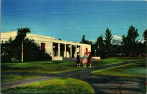 Common Building University of Redlands California CA UNP Linen Postcard B3