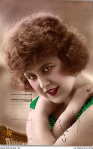 Beautiful Lady Las' 1934