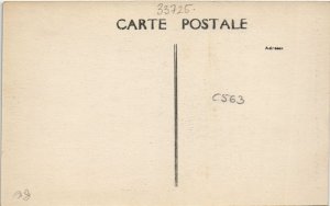 CPA CHATEAUDUN - Maison rue saint-Lubin (33725)