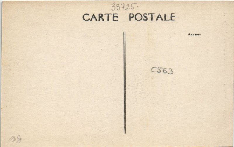 CPA CHATEAUDUN - Maison rue saint-Lubin (33725)