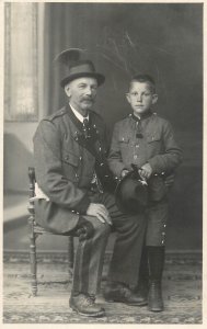 Austrian types Mariazell 1924 studio photo J. Kuss souvenir photo postcard