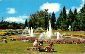 Rockway Gardens Kitchner Ontario Children Fountains Elderly Women Vintage PC